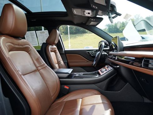 Used 2022 Lincoln Aviator Grand Touring w/ Equipment Group 301A image 32