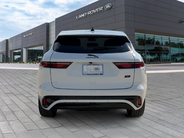 Used 2026 Jaguar F-PACE R-Dynamic S AWD/4WD image 4