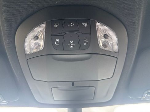 New 2027 Chrysler Pacifica Select AWD/4WD image 53