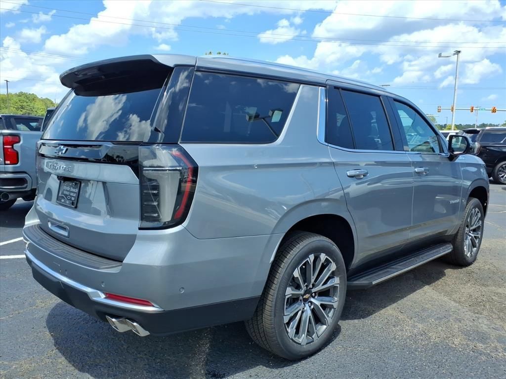 New 2026 Chevrolet Tahoe High Country AWD/4WD image 3