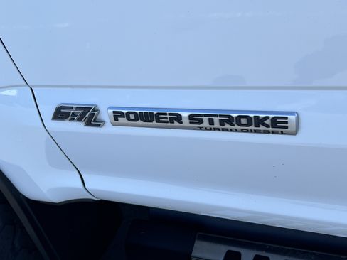 Used 2020 Ford F350 Lariat AWD/4WD image 10