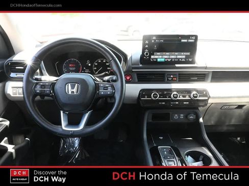 Used 2024 Honda Pilot EX-L image 8