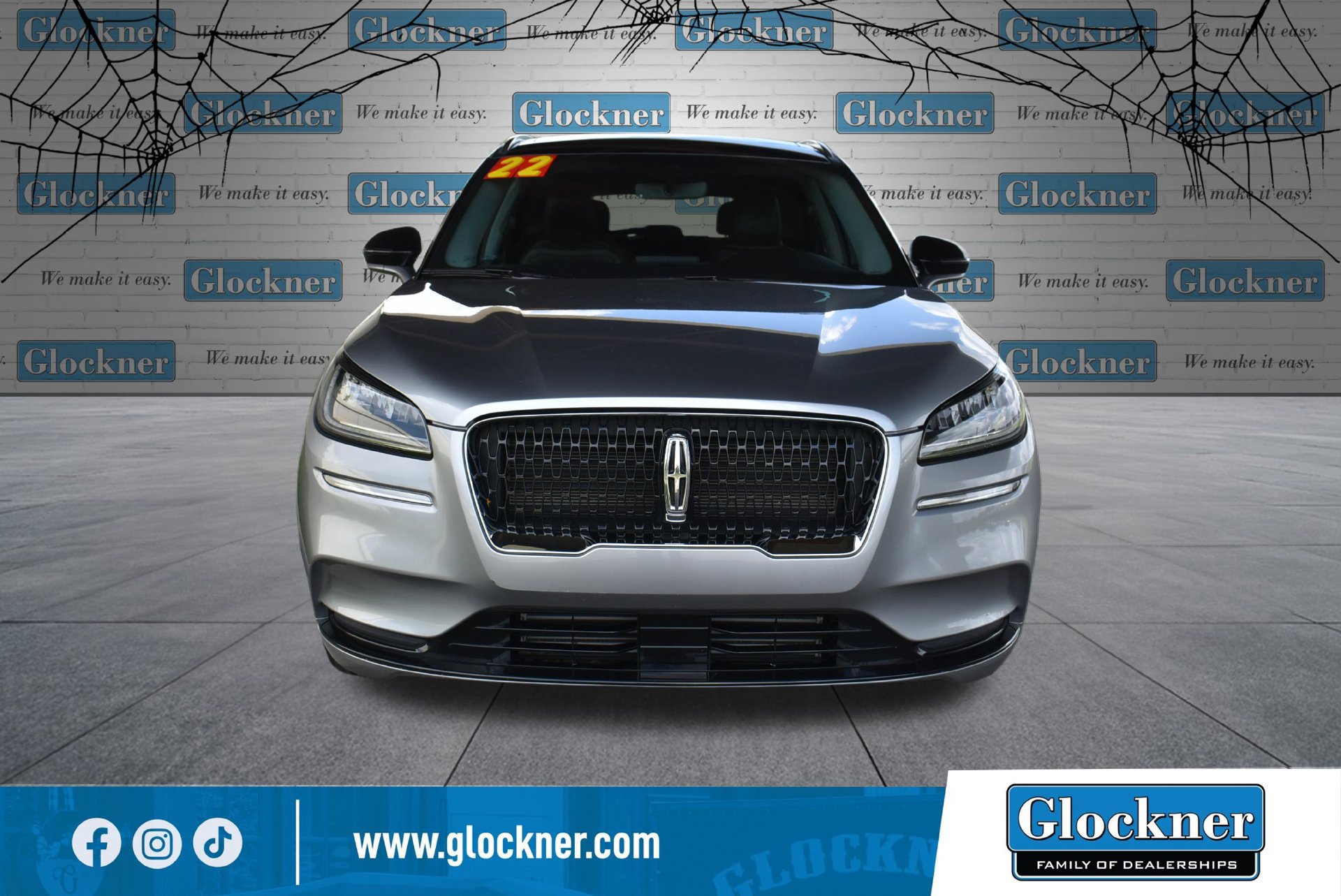 Used 2022 Lincoln Corsair Reserve w/ Sport Package AWD/4WD image 2