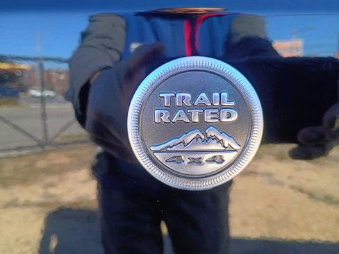 Used 2014 Jeep Wrangler Unlimited Sahara w/ Connectivity Group image 26