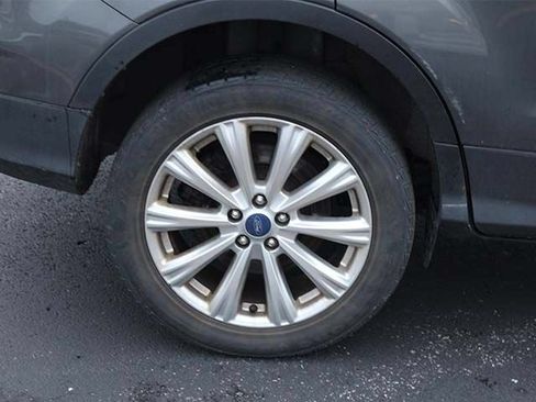 Used 2017 Ford Escape Titanium AWD/4WD image 8