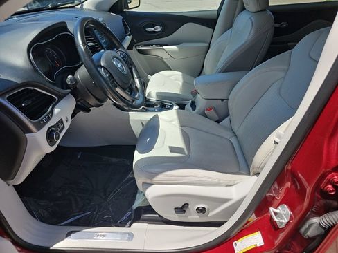 Certified 2020 Jeep Cherokee Limited AWD/4WD image 13