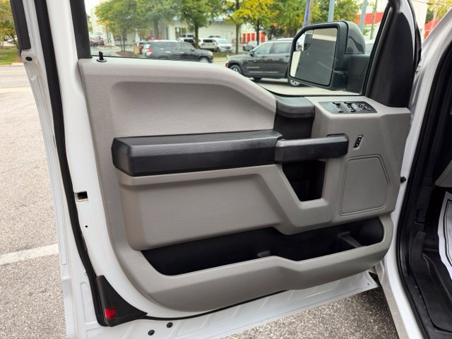 Used 2018 Ford F150 XL w/ Equipment Group 101A Mid AWD/4WD image 8