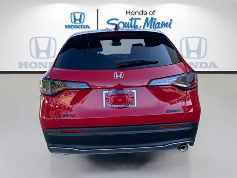 Certified 2026 Honda HR-V Sport image 5