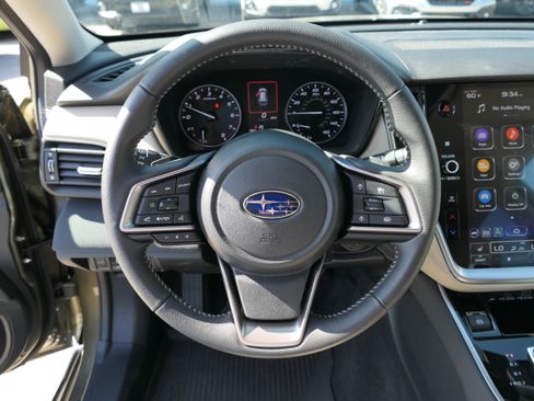 Certified 2025 Subaru Outback Premium image 18