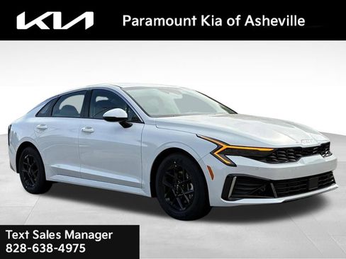 New 2026 Kia K5 LXS image 1