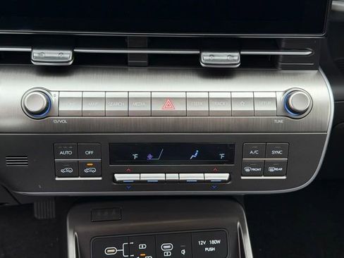 New 2026 Hyundai Kona SEL Premium image 28