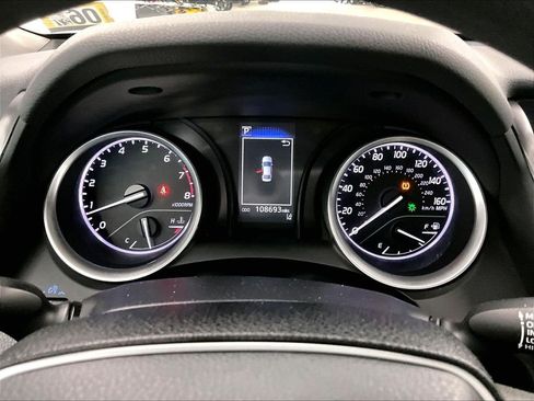 Used 2024 Toyota Camry LE FWD image 25