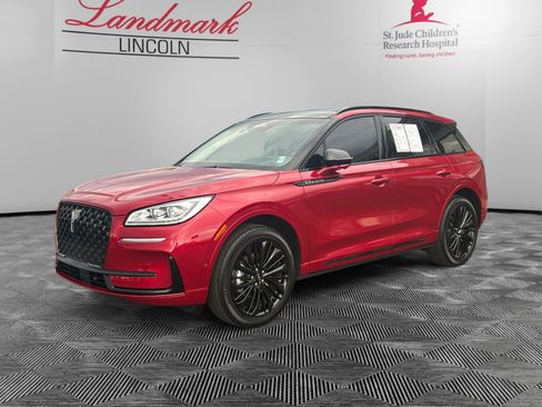 Used 2024 Lincoln Corsair Reserve w/ Equipment Group 202A AWD/4WD image 1