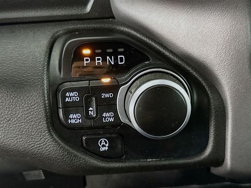 Used 2021 RAM 1500 Big Horn image 19