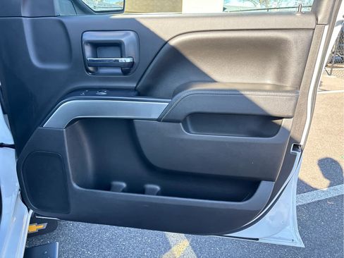 Used 2016 Chevrolet Silverado 1500 LT image 24