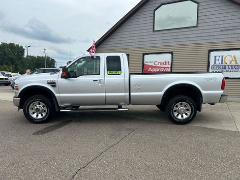Used 2010 Ford F350 Lariat AWD/4WD image 8
