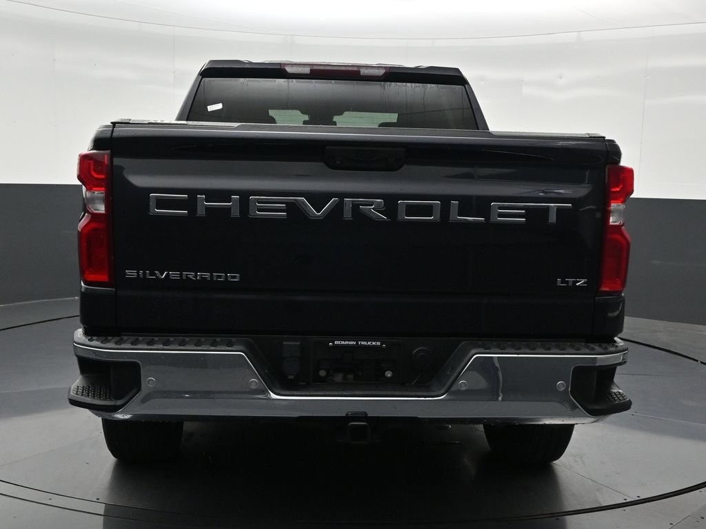 Used 2022 Chevrolet Silverado 1500 LTZ RWD image 4