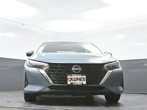 Used 2024 Nissan Sentra SV FWD image 50