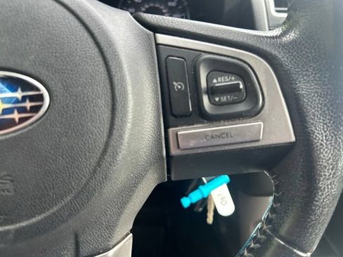 Used 2018 Subaru Forester 2.5i Limited AWD/4WD image 18