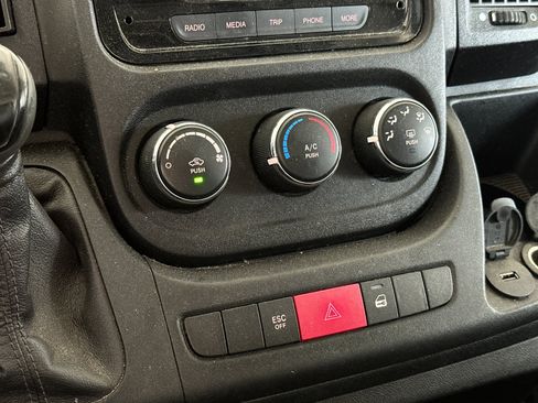 Used 2021 RAM ProMaster 1500 image 18