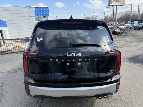 Used 2023 Kia Telluride S w/ S Sunroof Package image 6