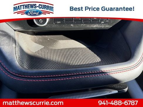 Certified 2025 Ford Explorer ST-Line w/ ST-Line Street Pack image 21