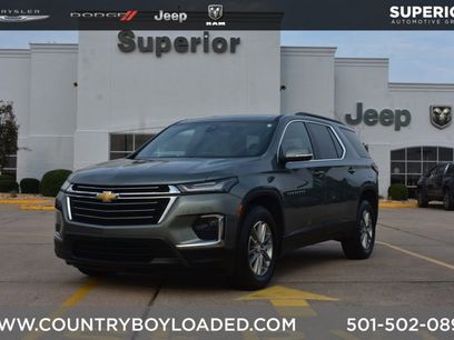 Used 2023 Chevrolet Traverse LT
