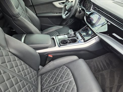 Certified 2024 Audi Q7 3.0T Prestige w/ Prestige Package AWD/4WD image 18