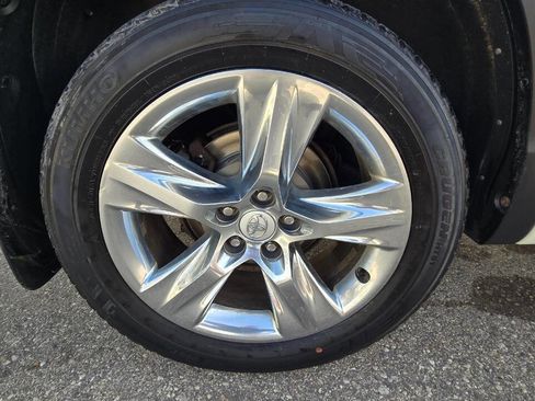 Used 2014 Toyota Highlander Limited image 15