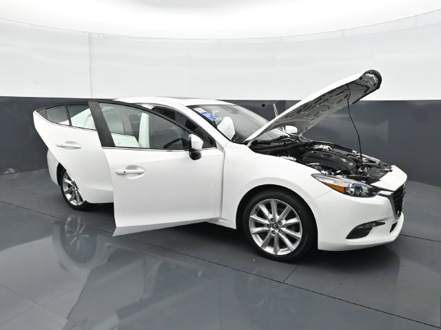 Used 2017 MAZDA MAZDA3 Touring w/ Popular Equipment Package FWD image 34