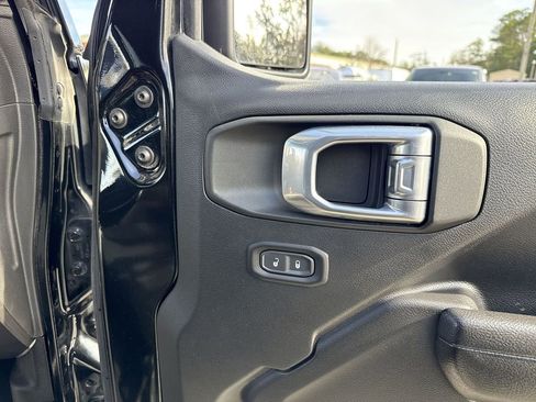 Used 2022 Jeep Wrangler Unlimited Rubicon 4xe w/ Cold Weather Group image 26