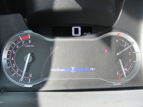 Used 2018 Honda Pilot Touring image 19