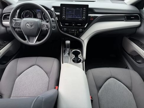 Used 2024 Toyota Camry LE w/ Convenience Package FWD image 10