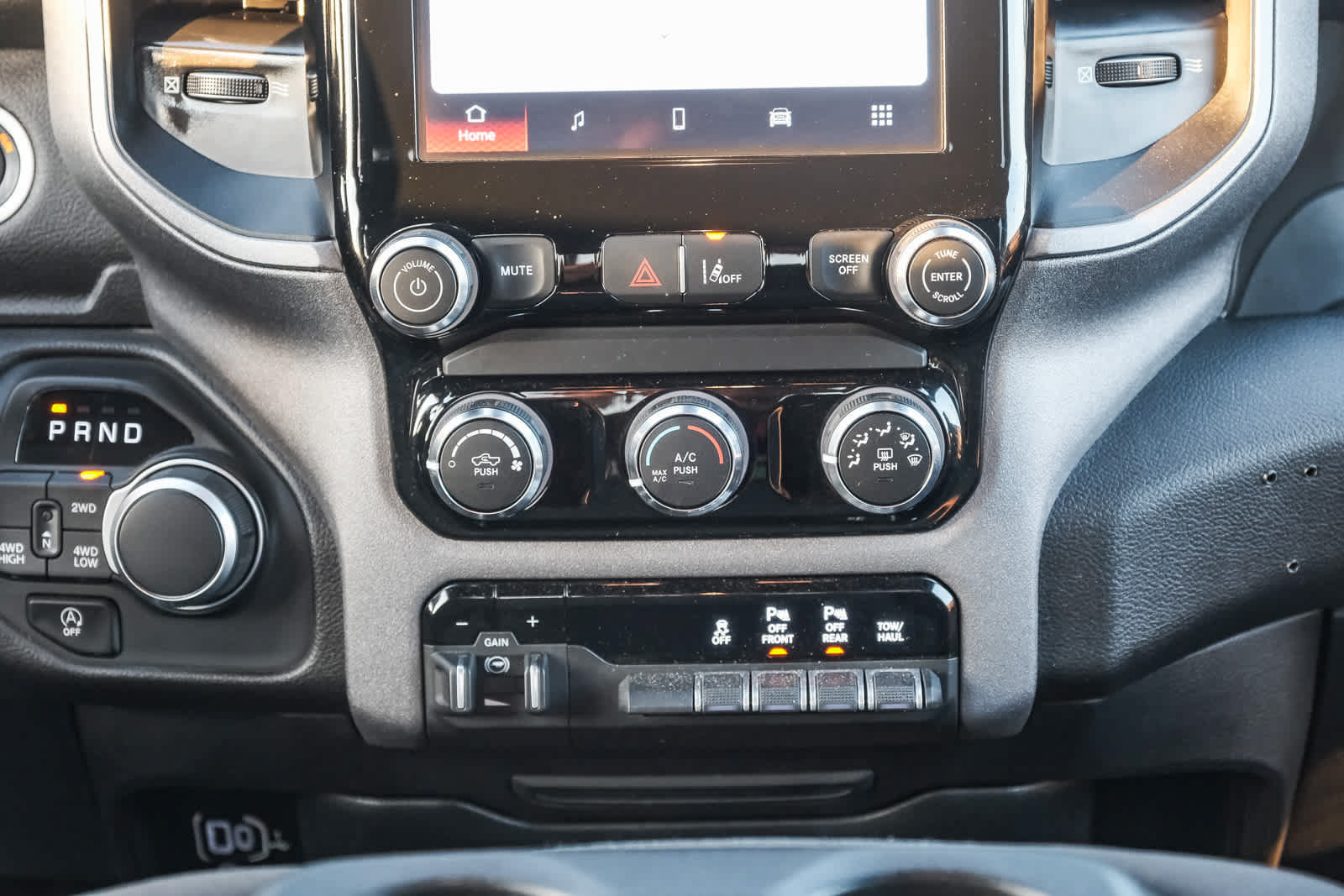 Used 2025 RAM 1500 Tradesman AWD/4WD image 15