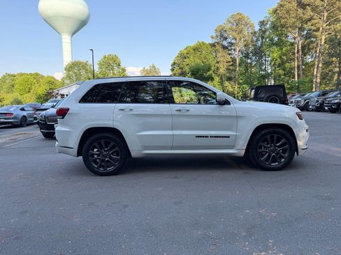 Used 2018 Jeep Grand Cherokee High Altitude RWD image 10