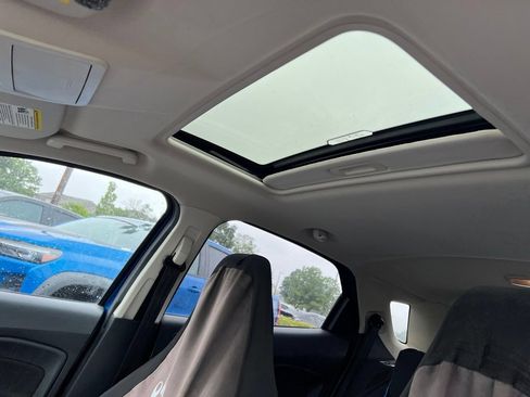 Used 2018 Ford EcoSport SE FWD image 8