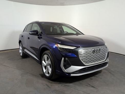 Certified 2023 Audi Q4 e-tron Premium Plus image 27