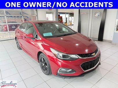 Used 2017 Chevrolet Cruze LT