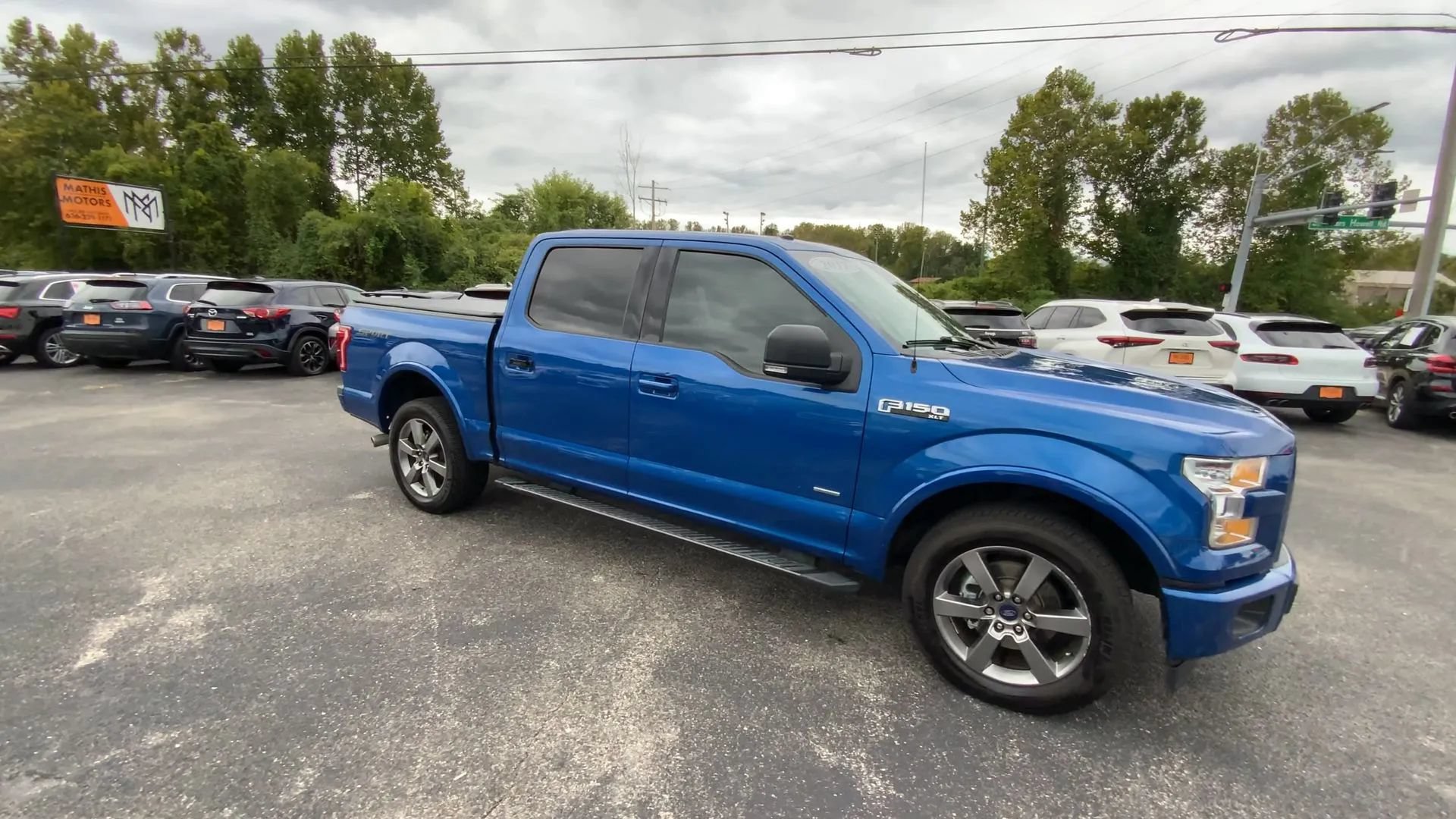 Used 2017 Ford F150 XLT w/ Equipment Group 302A Luxury RWD image 3