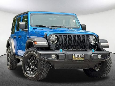 Used 2023 Jeep Wrangler Unlimited w/ Cold Weather Group AWD/4WD image 2