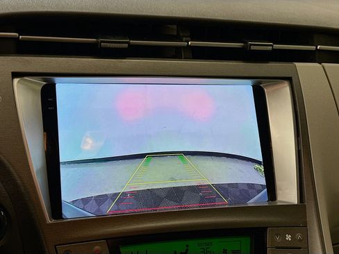 Used 2012 Toyota Prius Three image 23