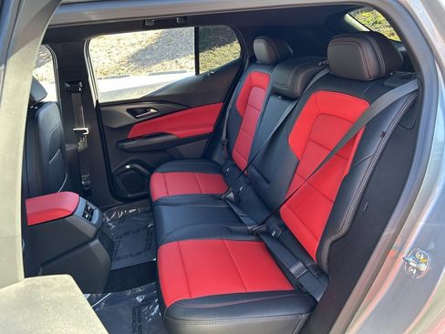 New 2025 Chevrolet Equinox EV RS image 34