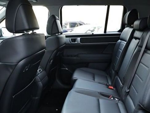 New 2026 Hyundai Santa Fe Limited image 9