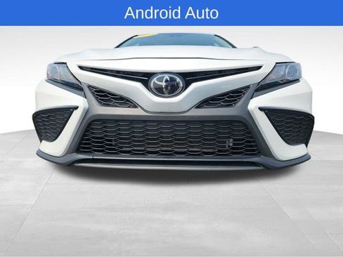 Used 2024 Toyota Camry SE FWD image 8