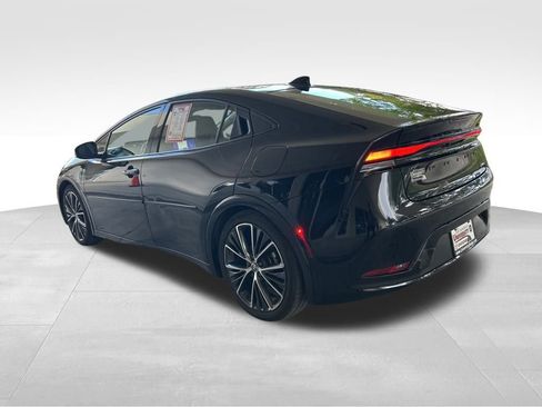 Used 2023 Toyota Prius Limited image 4