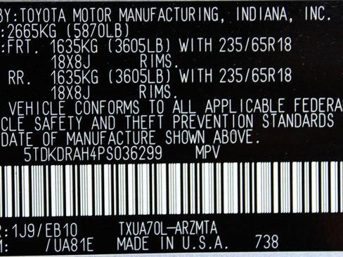 Used 2023 Toyota Highlander XLE image 33