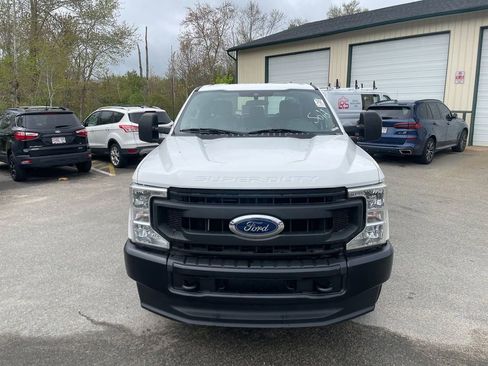 Used 2020 Ford F250 XL AWD/4WD image 3