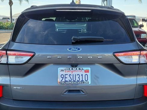Used 2022 Ford Escape SEL w/ Technology Package FWD image 28