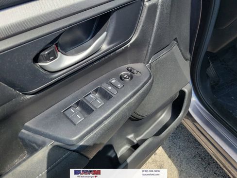 Used 2019 Honda CR-V LX image 18