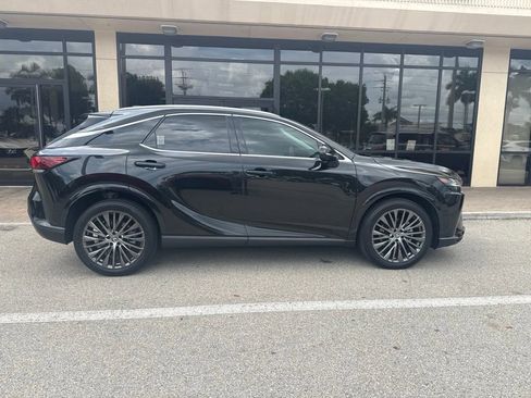 Used 2023 Lexus RX 350 FWD w/ Cold Area Package image 13